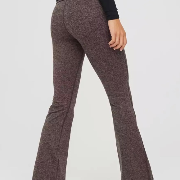 OFFLINE By Aerie The Hugger High Waisted Foldover Flare Legging - Picture 7 of 10